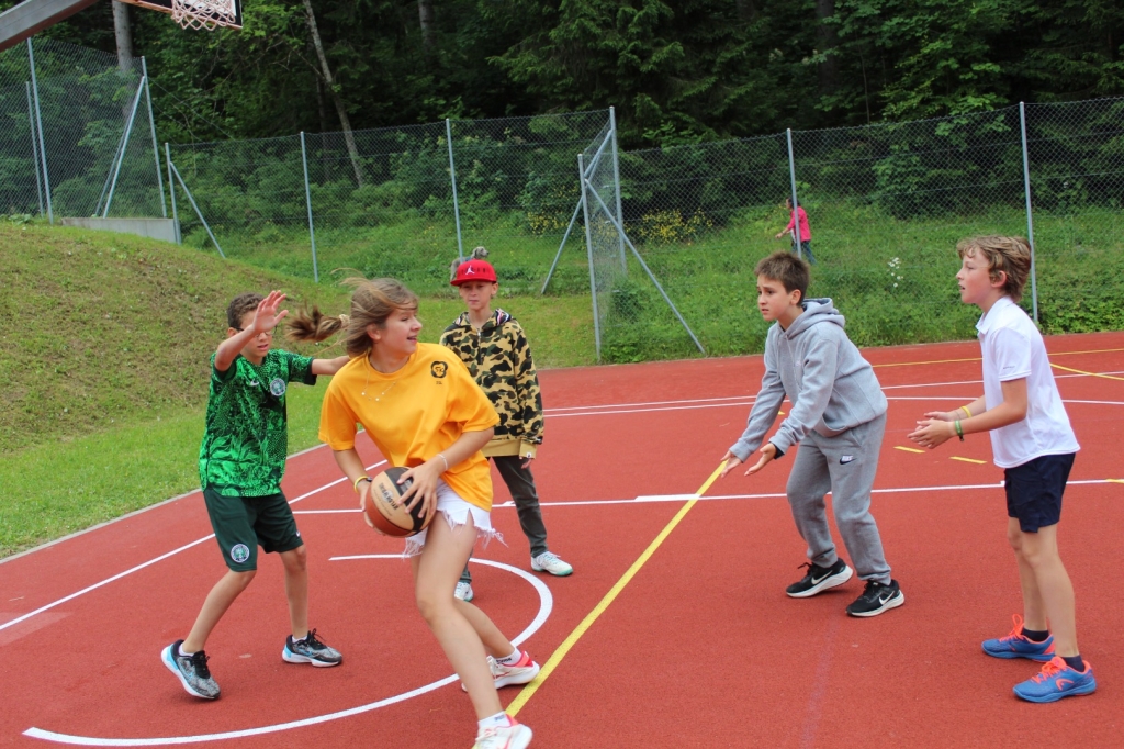 Village Camps International Summer Camp Leysin, Switzerland 2025-08-09 https://www.villagecamps.com/journals_admin/images/2591-2344-IMG_9650.jpg
