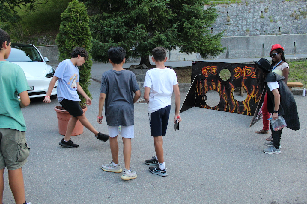 Village Camps International Summer Camp Leysin, Switzerland 2025-08-09 https://www.villagecamps.com/journals_admin/images/2593-5439-IMG_8503.jpg