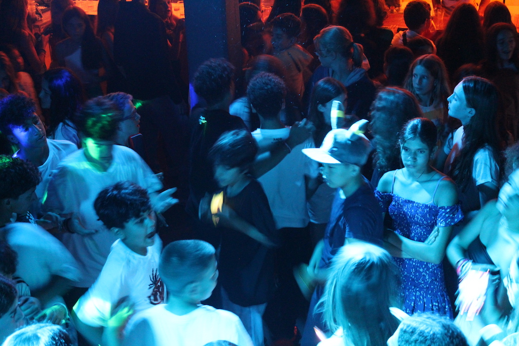 Village Camps International Summer Camp Leysin, Switzerland 2025-08-09 https://www.villagecamps.com/journals_admin/images/2595-0132-IMG_8978.jpg