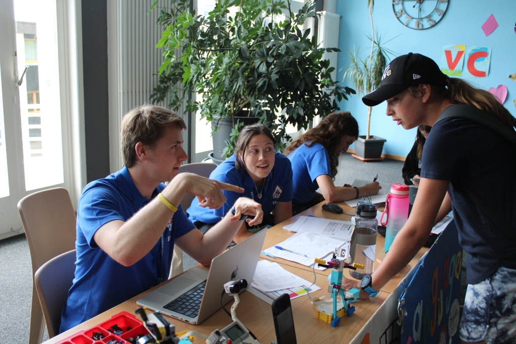 Village Camps International Summer Camp Leysin, Switzerland 2025-08-09 https://www.villagecamps.com/journals_admin/images/2597-3955-IMG_6501.jpg