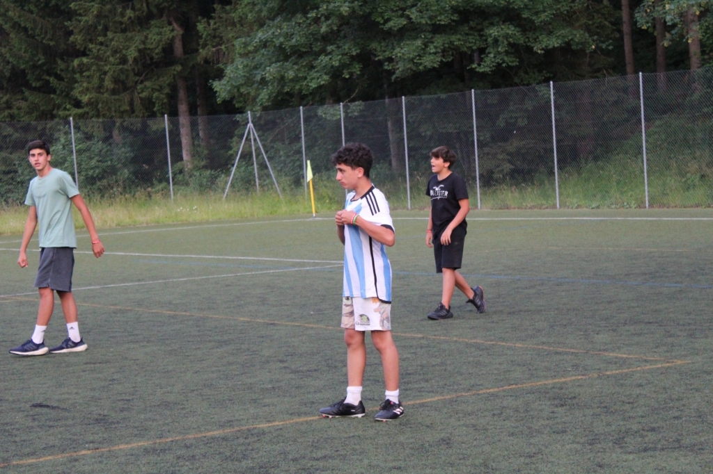 Village Camps International Summer Camp Leysin, Switzerland 2026-08-15 https://www.villagecamps.com/journals_admin/images/2598-3949-IMG_2616.jpg Village Camps International Summer Camp Leysin, Switzerland 2026-08-15 https://www.villagecamps.com/journals_admin/images/2598-3949-IMG_2616.jpg