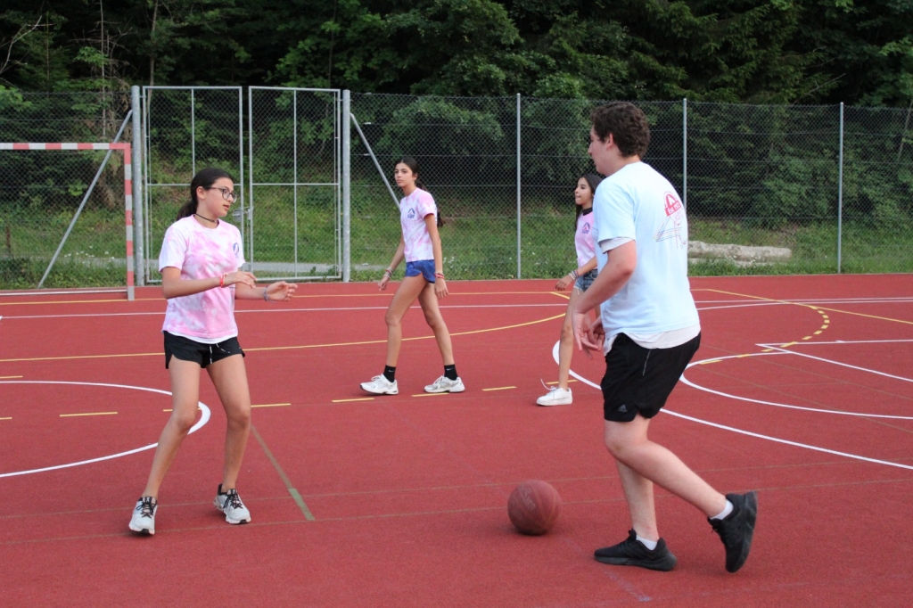 Village Camps International Summer Camp Leysin, Switzerland 2026-08-15 https://www.villagecamps.com/journals_admin/images/2598-3955-IMG_2689.jpg Village Camps International Summer Camp Leysin, Switzerland 2026-08-15 https://www.villagecamps.com/journals_admin/images/2598-3955-IMG_2689.jpg