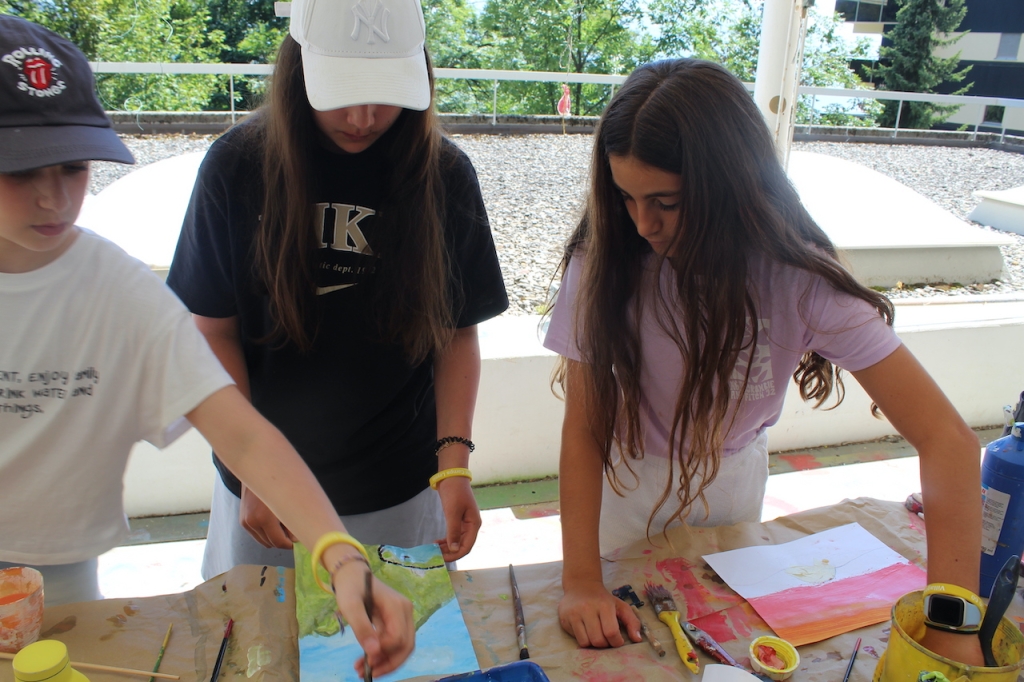 Village Camps International Summer Camp Leysin, Switzerland 2025-08-09 https://www.villagecamps.com/journals_admin/images/2600-5386-IMG_9203.jpg