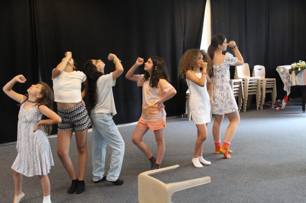 Village Camps International Summer Camp Leysin, Switzerland 2026-08-02 https://www.villagecamps.com/journals_admin/images/2603-4382-IMG_2949.jpg