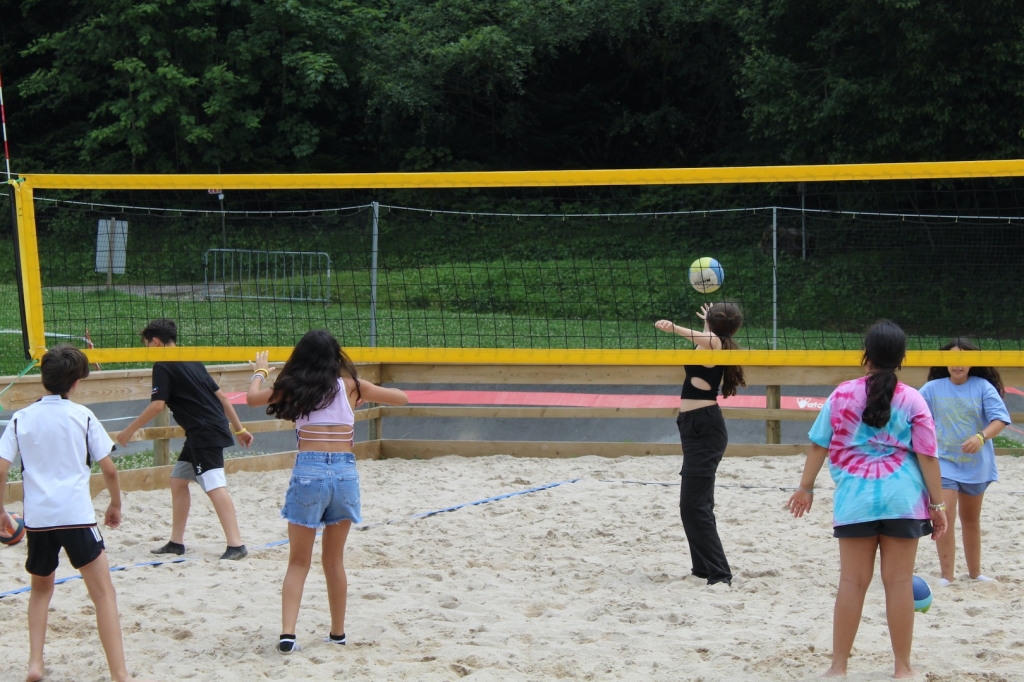 Village Camps International Summer Camp Leysin, Switzerland 2025-08-09 https://www.villagecamps.com/journals_admin/images/2613-0779-IMG_1368.jpg