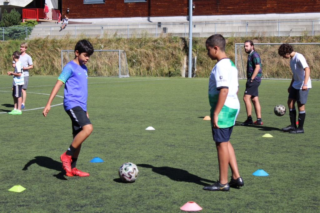 Village Camps International Summer Camp Leysin, Switzerland 2025-08-09 https://www.villagecamps.com/journals_admin/images/2614-3408-IMG_5215.jpg
