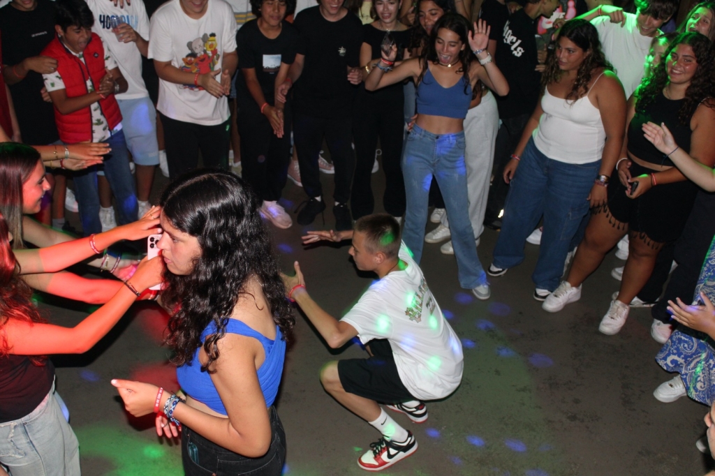 Village Camps International Summer Camp Leysin, Switzerland 2025-08-09 https://www.villagecamps.com/journals_admin/images/2617-0591-IMG_2904.jpg