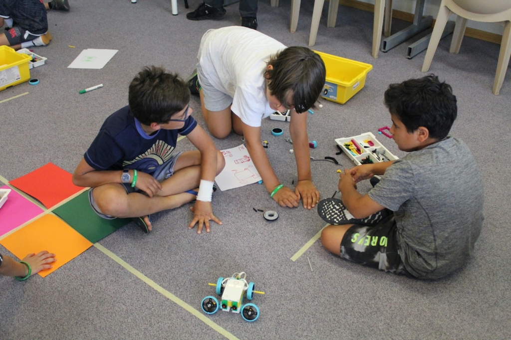 Village Camps International Summer Camp Leysin, Switzerland 2025-08-09 https://www.villagecamps.com/journals_admin/images/2618-4051-IMG_3144.jpg