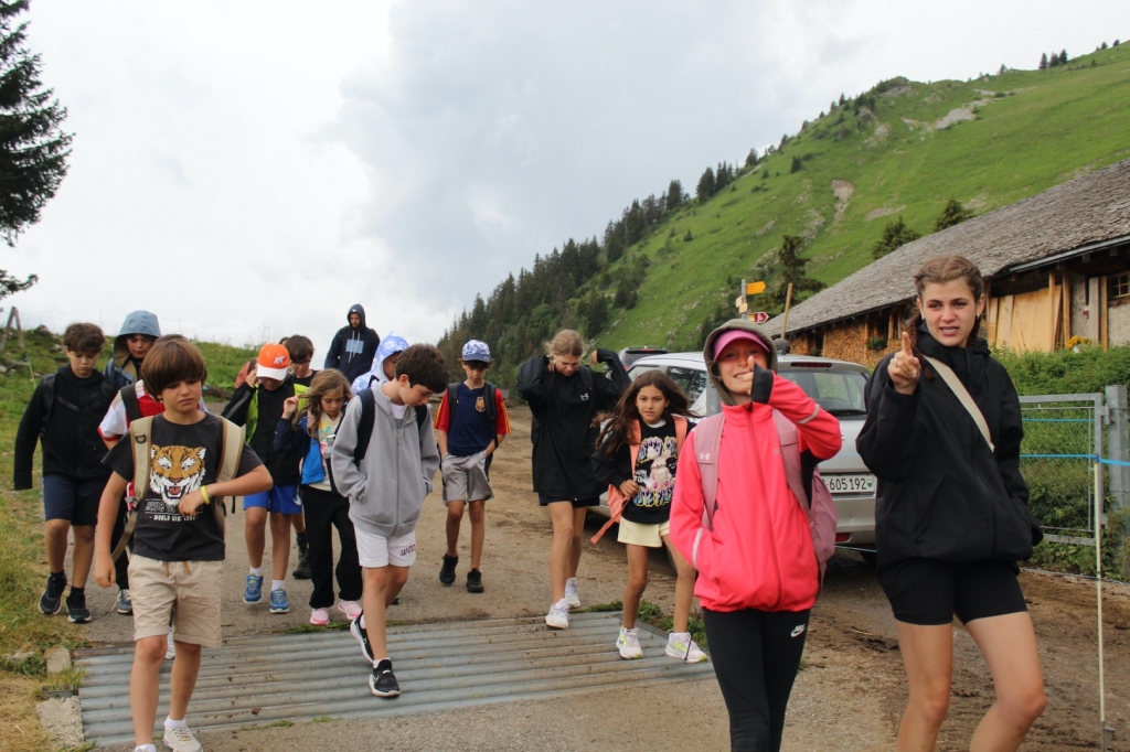 Village Camps International Summer Camp Leysin, Switzerland 2026-08-15 https://www.villagecamps.com/journals_admin/images/2618-8868-IMG_3092.jpg