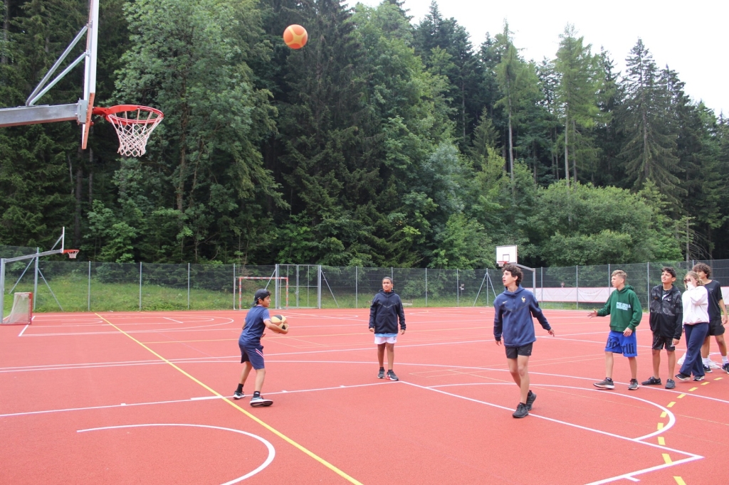 Village Camps International Summer Camp Leysin, Switzerland 2025-08-09 https://www.villagecamps.com/journals_admin/images/2619-6251-IMG_3230.jpg