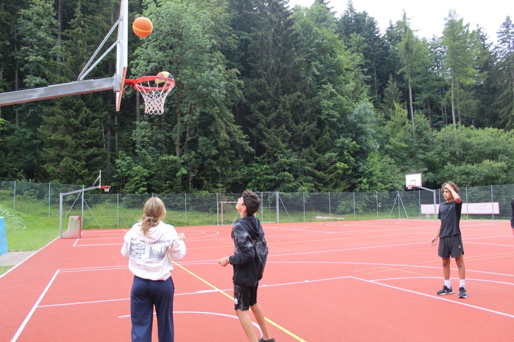 Village Camps International Summer Camp Leysin, Switzerland 2026-08-15 https://www.villagecamps.com/journals_admin/images/2619-6251-IMG_3233.jpg Village Camps International Summer Camp Leysin, Switzerland 2026-08-15 https://www.villagecamps.com/journals_admin/images/2619-6251-IMG_3233.jpg