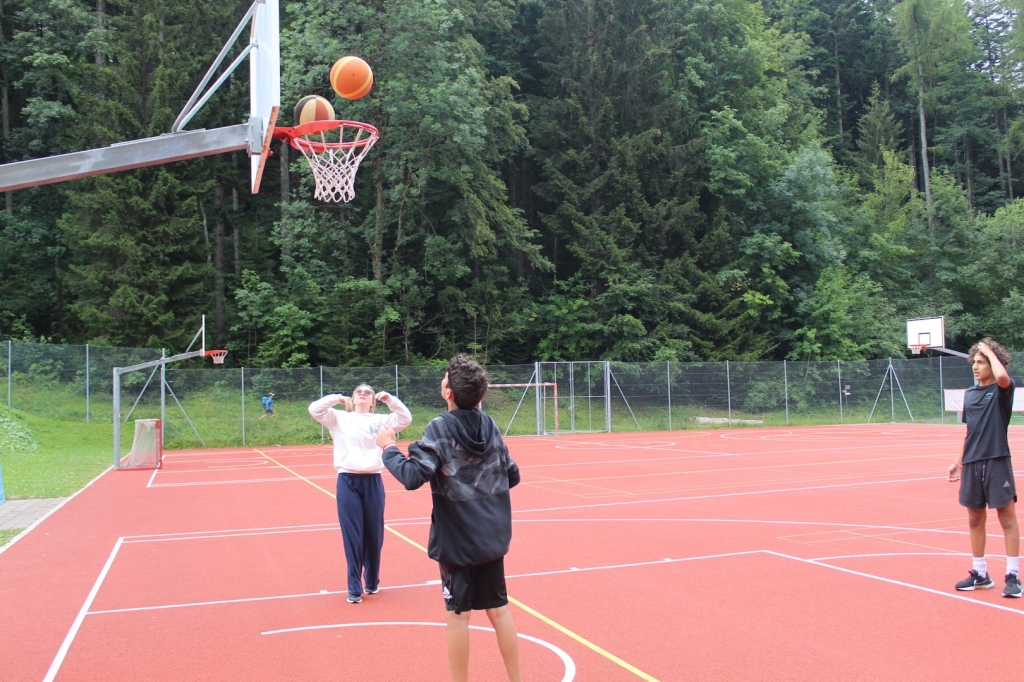 Village Camps International Summer Camp Leysin, Switzerland 2025-08-09 https://www.villagecamps.com/journals_admin/images/2619-6251-IMG_3234.jpg
