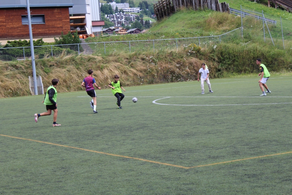 Village Camps International Summer Camp Leysin, Switzerland 2025-08-09 https://www.villagecamps.com/journals_admin/images/2619-9829-IMG_7724.jpg