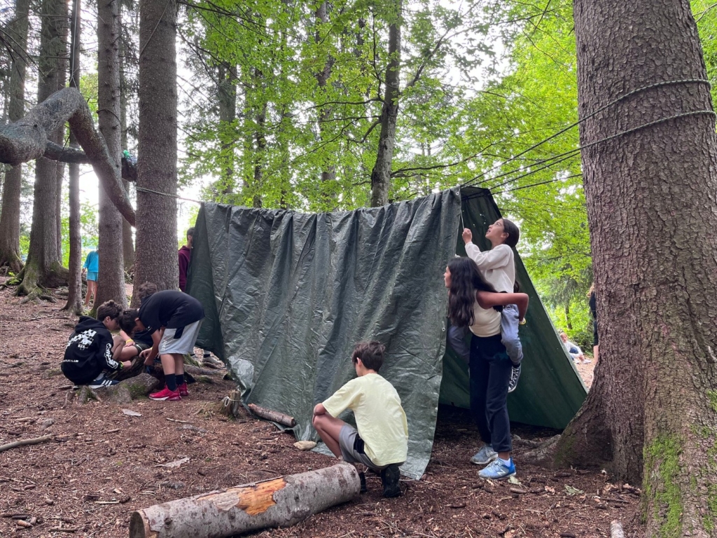 Village Camps International Summer Camp Leysin, Switzerland 2025-08-09 https://www.villagecamps.com/journals_admin/images/2621-0696-VC10.jpg