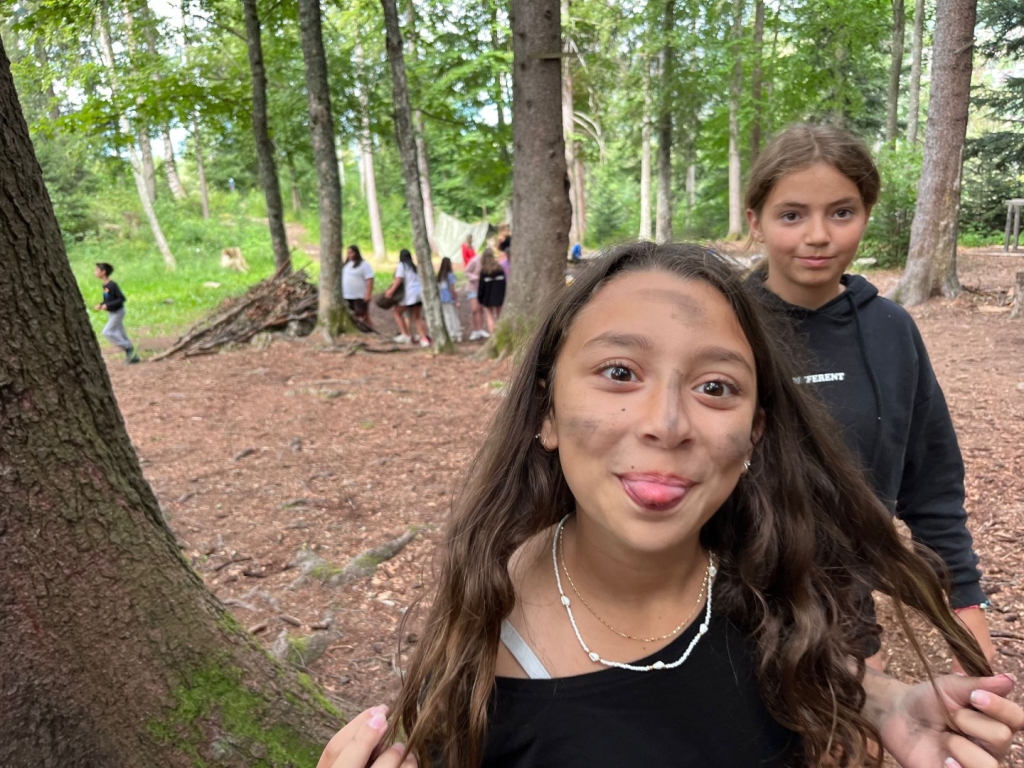 Village Camps International Summer Camp Leysin, Switzerland 2025-08-09 https://www.villagecamps.com/journals_admin/images/2621-0696-VC9.jpg