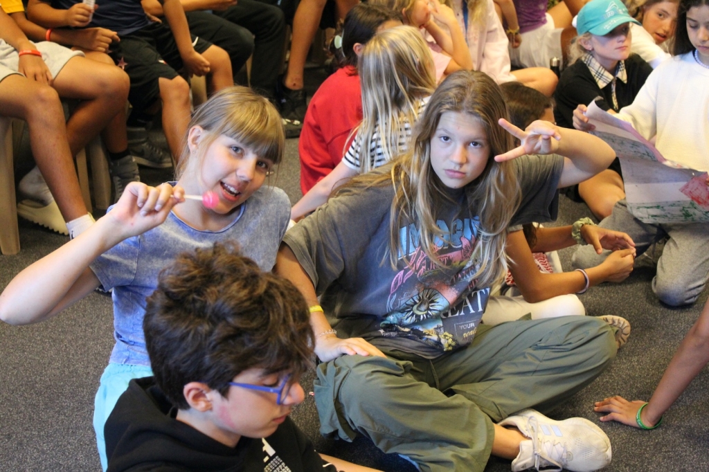 Village Camps International Summer Camp Leysin, Switzerland 2025-08-09 https://www.villagecamps.com/journals_admin/images/2621-7271-IMG_3919.jpg