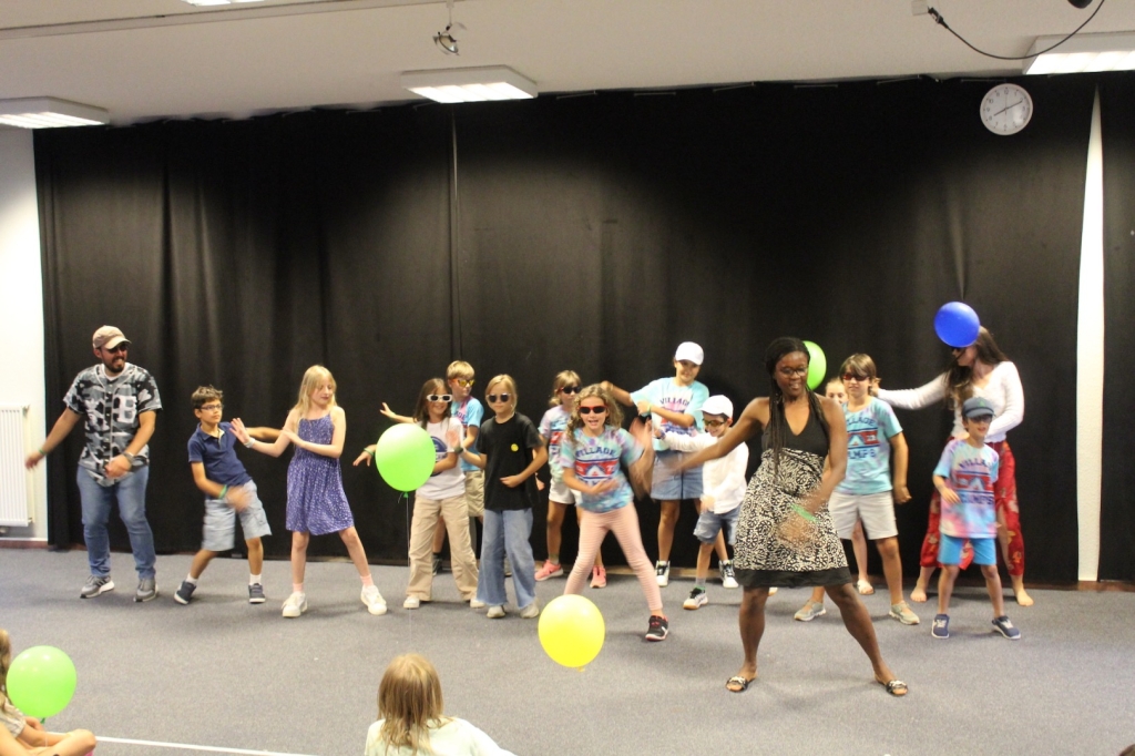 Village Camps International Summer Camp Leysin, Switzerland 2025-08-09 https://www.villagecamps.com/journals_admin/images/2622-9296-IMG_7126.jpg