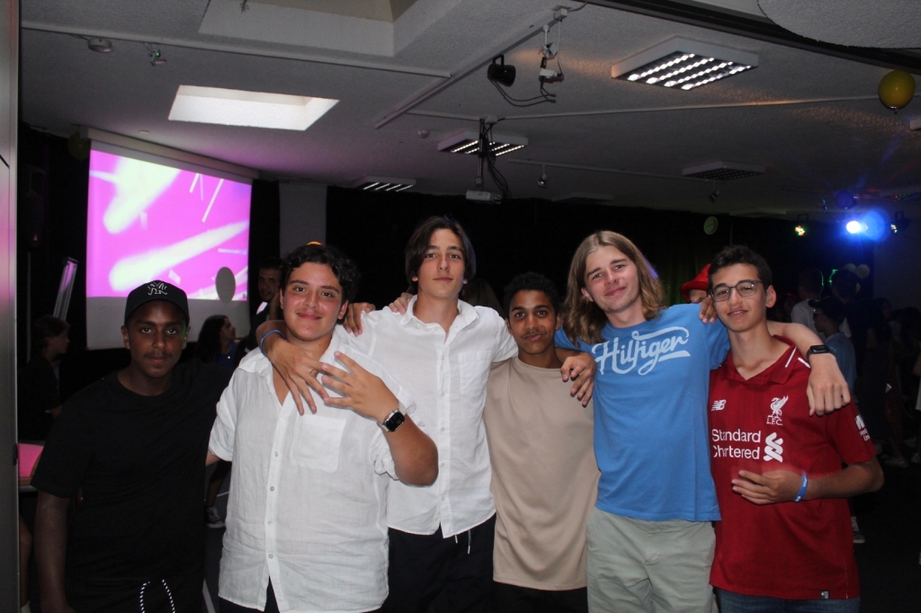 Village Camps International Summer Camp Leysin, Switzerland 2026-08-15 https://www.villagecamps.com/journals_admin/images/2622-9298-IMG_7153.jpg Village Camps International Summer Camp Leysin, Switzerland 2026-08-15 https://www.villagecamps.com/journals_admin/images/2622-9298-IMG_7153.jpg