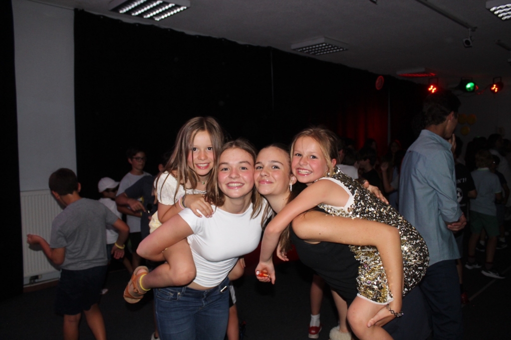 Village Camps International Summer Camp Leysin, Switzerland 2026-08-15 https://www.villagecamps.com/journals_admin/images/2622-9310-IMG_7185.jpg