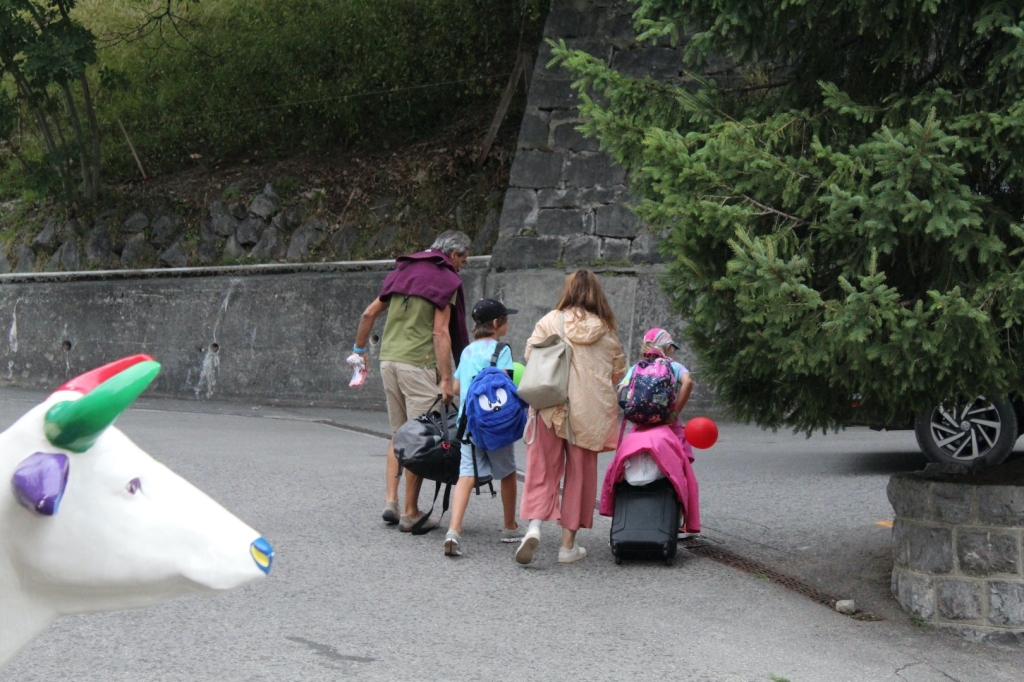 Village Camps International Summer Camp Leysin, Switzerland 2025-08-09 https://www.villagecamps.com/journals_admin/images/2623-0868-IMG_7347.jpg