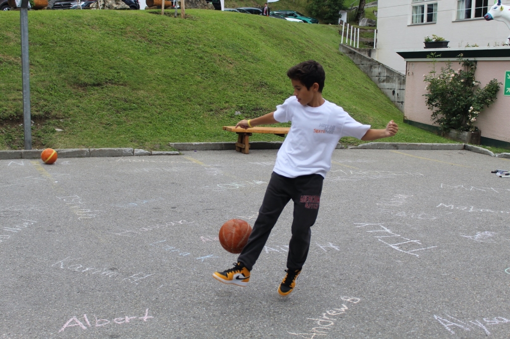 Village Camps International Summer Camp Leysin, Switzerland 2025-08-09 https://www.villagecamps.com/journals_admin/images/2624-7552-IMG_7432.jpg