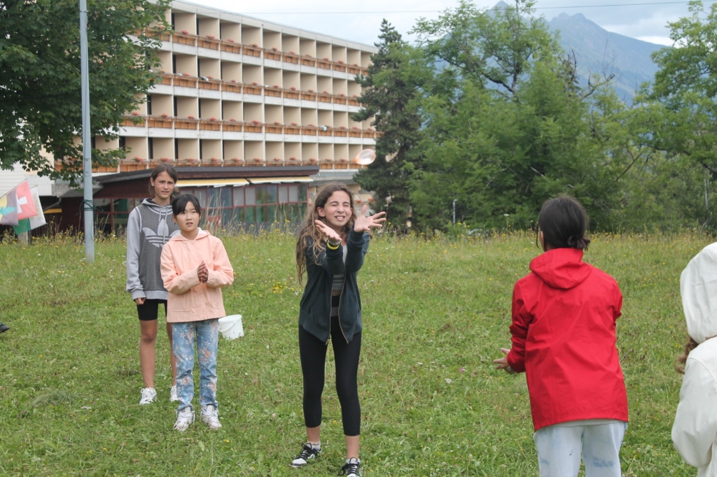Village Camps International Summer Camp Leysin, Switzerland 2025-08-09 https://www.villagecamps.com/journals_admin/images/2626-5973-IMG_8391.jpg