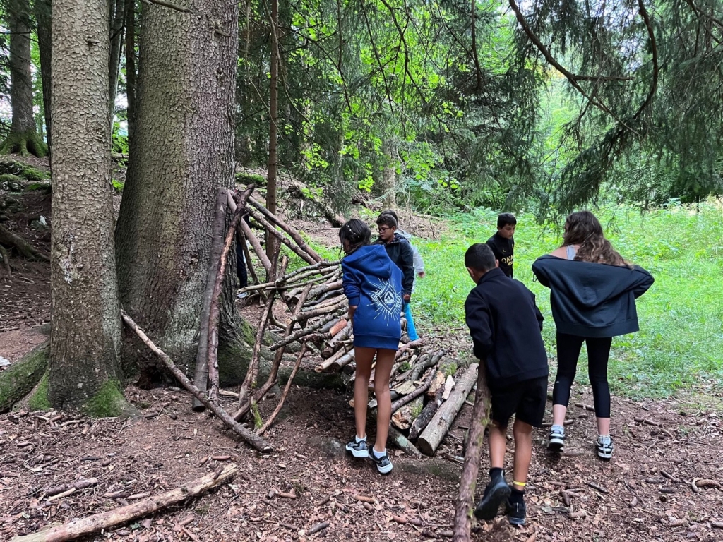 Village Camps International Summer Camp Leysin, Switzerland 2026-08-01 https://www.villagecamps.com/journals_admin/images/2626-7543-vc7765.jpg
