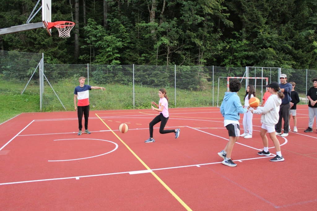 Village Camps International Summer Camp Leysin, Switzerland 2026-08-15 https://www.villagecamps.com/journals_admin/images/2628-0458-IMG_9438.jpg Village Camps International Summer Camp Leysin, Switzerland 2026-08-15 https://www.villagecamps.com/journals_admin/images/2628-0458-IMG_9438.jpg