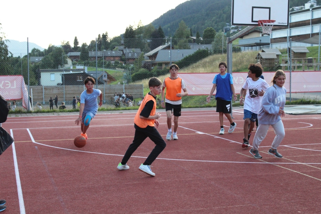 Village Camps International Summer Camp Leysin, Switzerland 2026-08-01 https://www.villagecamps.com/journals_admin/images/2632-0314-IMG_0666.jpg