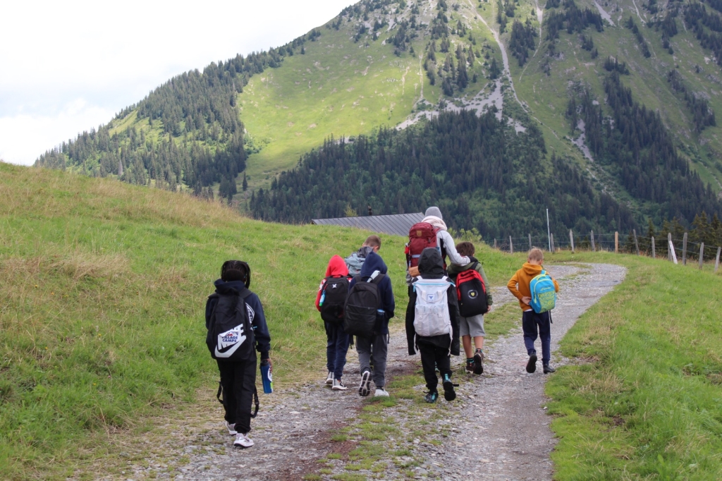 Village Camps International Summer Camp Leysin, Switzerland 2025-08-09 https://www.villagecamps.com/journals_admin/images/2632-7956-IMG_0387.jpg