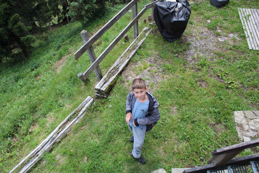 Village Camps International Summer Camp Leysin, Switzerland 2025-08-09 https://www.villagecamps.com/journals_admin/images/2632-8467-IMG_0577.jpg