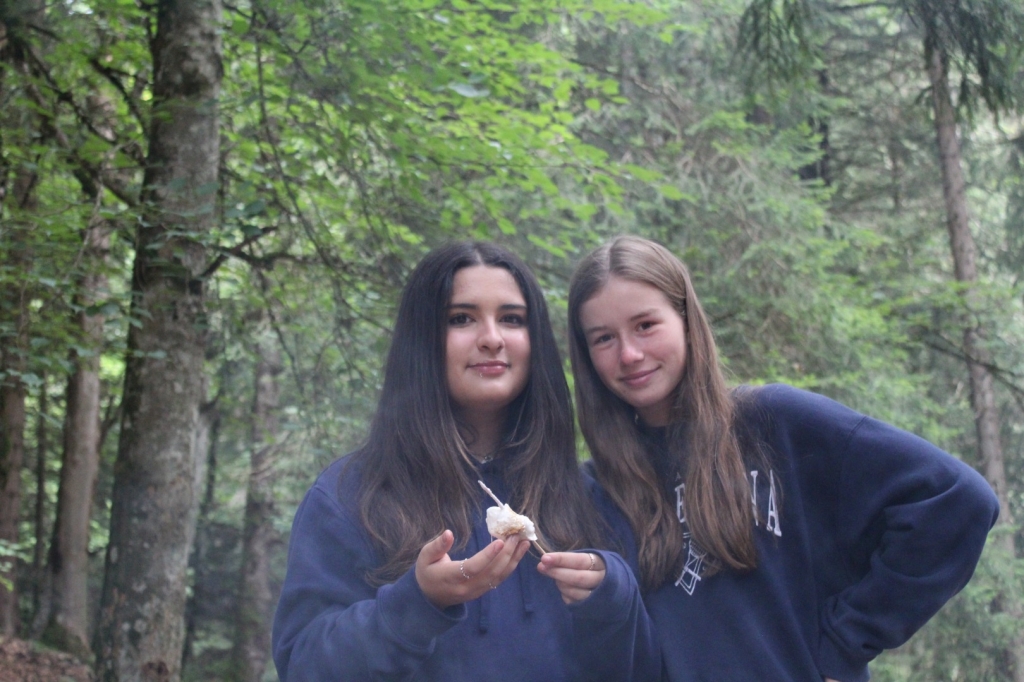 Village Camps International Summer Camp Leysin, Switzerland 2025-08-09 https://www.villagecamps.com/journals_admin/images/2633-1232-IMG_0982.jpg