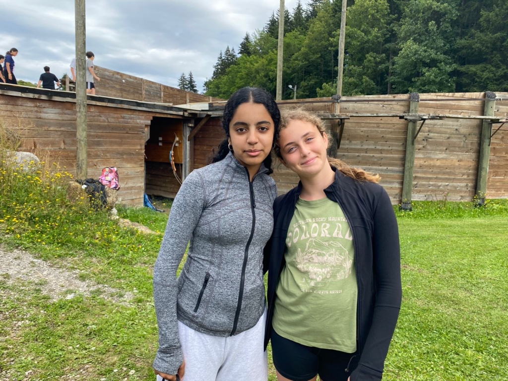 Village Camps International Summer Camp Leysin, Switzerland 2025-08-09 https://www.villagecamps.com/journals_admin/images/2633-5126-archery1.jpg