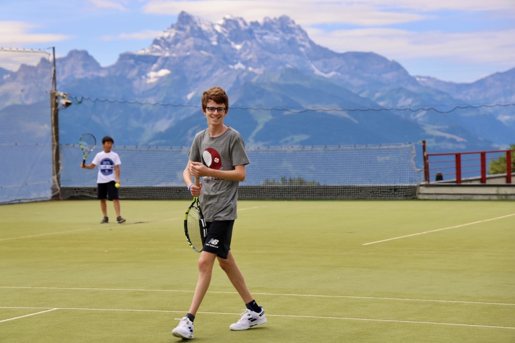 Village Camps International Summer Camp Leysin, Switzerland 2026-08-15 https://www.villagecamps.com/journals_admin/images/2634-5940-43.jpg