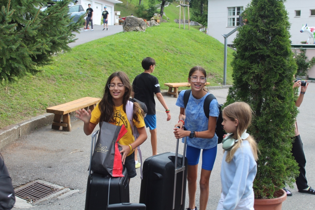 Village Camps International Summer Camp Leysin, Switzerland 2025-08-09 https://www.villagecamps.com/journals_admin/images/2637-4169-IMG_2243.jpg