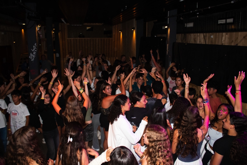 Village Camps International Summer Camp Leysin, Switzerland 2025-08-09 https://www.villagecamps.com/journals_admin/images/2687-6822-IMG_1753.jpg