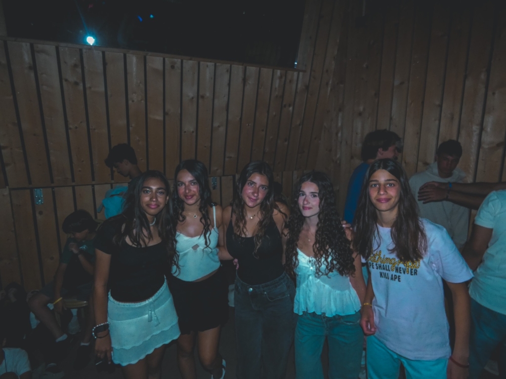 Village Camps International Summer Camp Leysin, Switzerland 2025-08-09 https://www.villagecamps.com/journals_admin/images/2841-0713-Untitled-9342.jpg