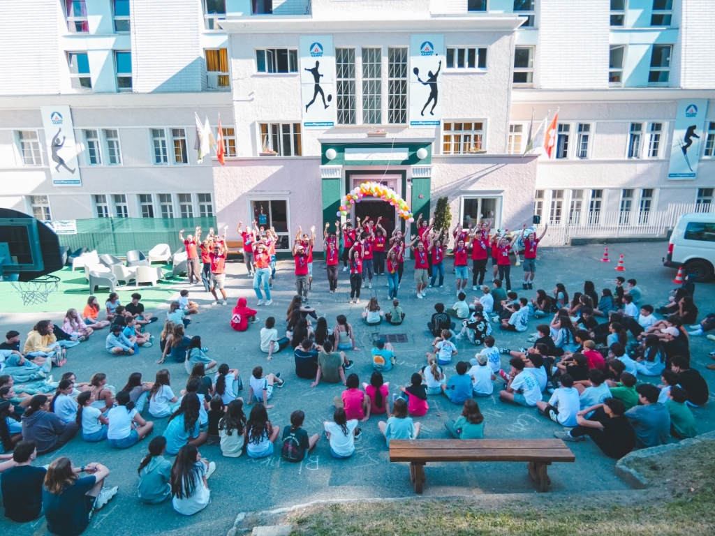 Village Camps International Summer Camp Leysin, Switzerland 2025-08-09 https://www.villagecamps.com/journals_admin/images/2848-7307-Untitled-12032.jpg