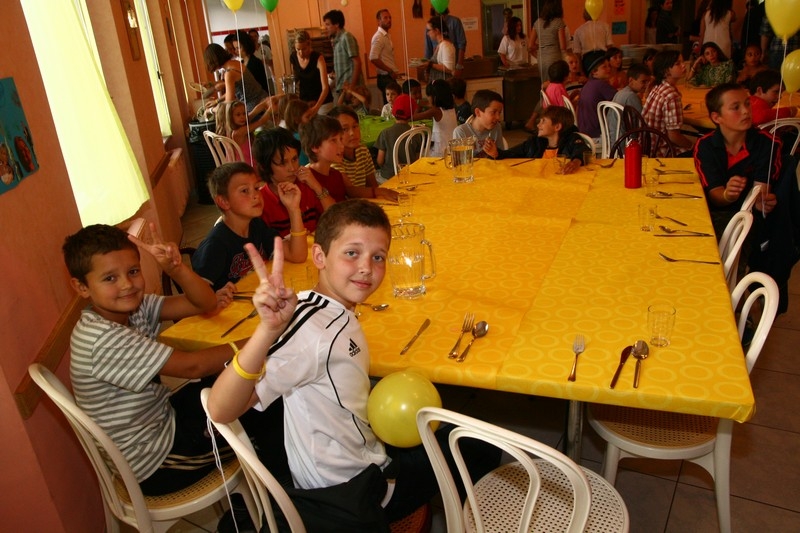 Village Camps International Summer Camp Leysin, Switzerland 2025-08-09 https://www.villagecamps.com/journals_admin/images/374-21-IMG_2734.jpg