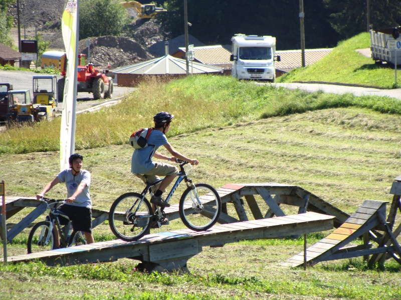 Village Camps International Summer Camp Leysin, Switzerland 2025-08-09 https://www.villagecamps.com/journals_admin/images/410-8-DSC03322.jpg