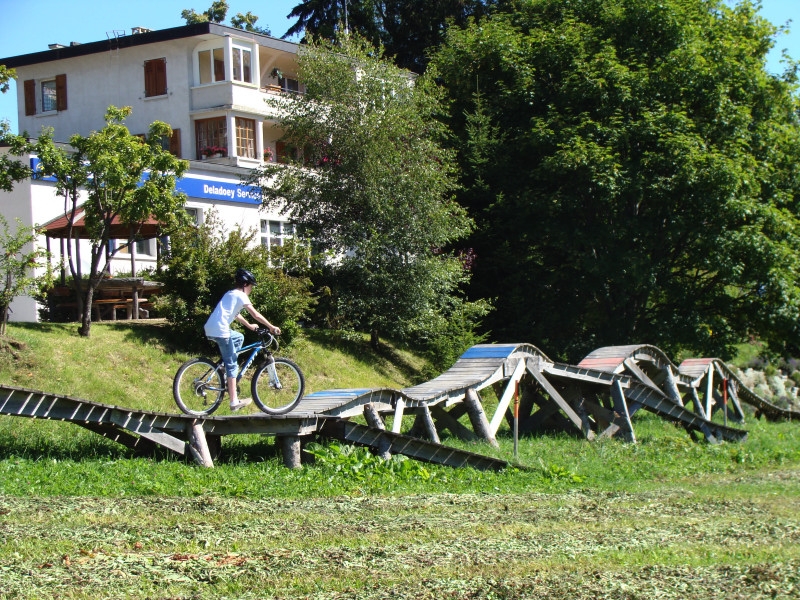 Village Camps International Summer Camp Leysin, Switzerland 2026-08-15 https://www.villagecamps.com/journals_admin/images/410-8-DSC03332.jpg
