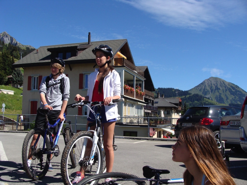 Village Camps International Summer Camp Leysin, Switzerland 2026-08-15 https://www.villagecamps.com/journals_admin/images/410-8-DSC03344.jpg Village Camps International Summer Camp Leysin, Switzerland 2026-08-15 https://www.villagecamps.com/journals_admin/images/410-8-DSC03344.jpg