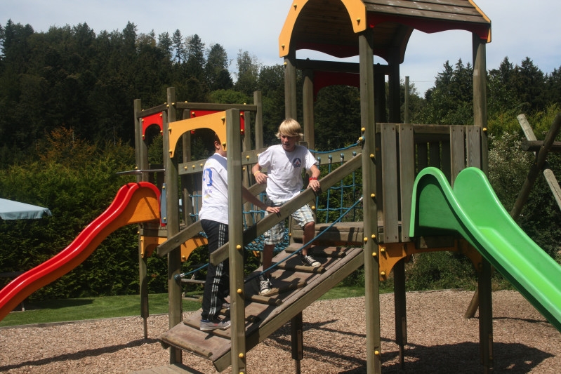 Village Camps International Summer Camp Leysin, Switzerland 2026-08-15 https://www.villagecamps.com/journals_admin/images/412-10-IMG_6384.jpg Village Camps International Summer Camp Leysin, Switzerland 2026-08-15 https://www.villagecamps.com/journals_admin/images/412-10-IMG_6384.jpg