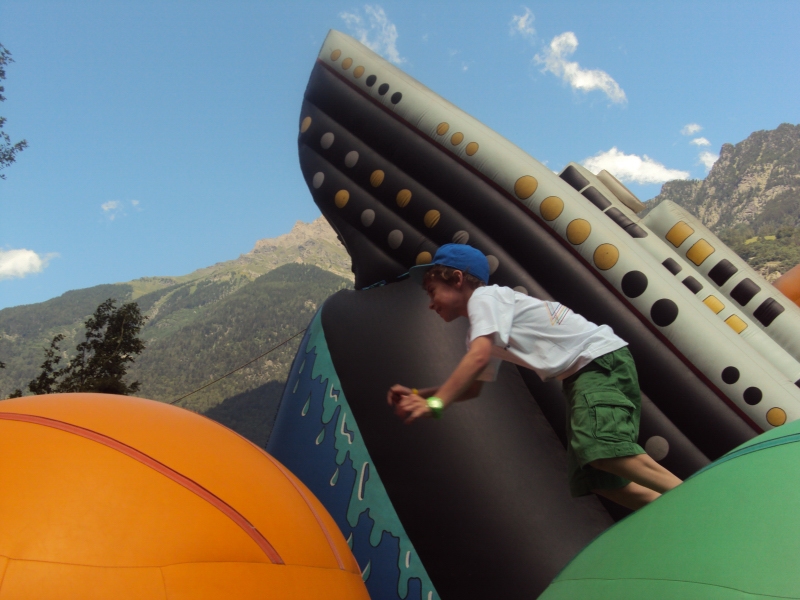 Village Camps International Summer Camp Leysin, Switzerland 2025-08-09 https://www.villagecamps.com/journals_admin/images/439-10-DSC04120.jpg