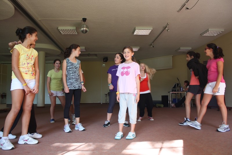 Village Camps International Summer Camp Leysin, Switzerland 2025-08-09 https://www.villagecamps.com/journals_admin/images/529-34-IMG_1523.jpg Village Camps International Summer Camp Leysin, Switzerland 2025-08-09 https://www.villagecamps.com/journals_admin/images/529-34-IMG_1523.jpg