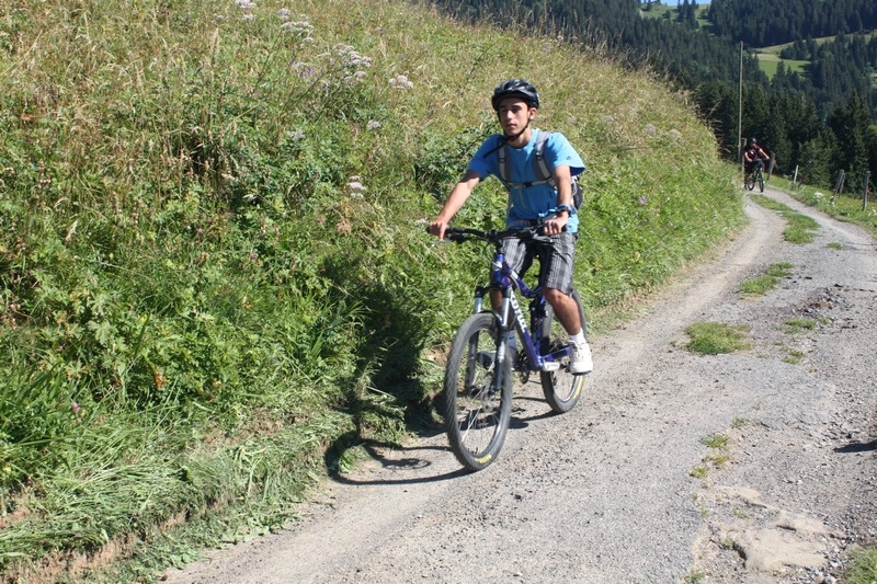 Village Camps International Summer Camp Leysin, Switzerland 2025-08-09 https://www.villagecamps.com/journals_admin/images/534-8-IMG_3383.jpg Village Camps International Summer Camp Leysin, Switzerland 2025-08-09 https://www.villagecamps.com/journals_admin/images/534-8-IMG_3383.jpg