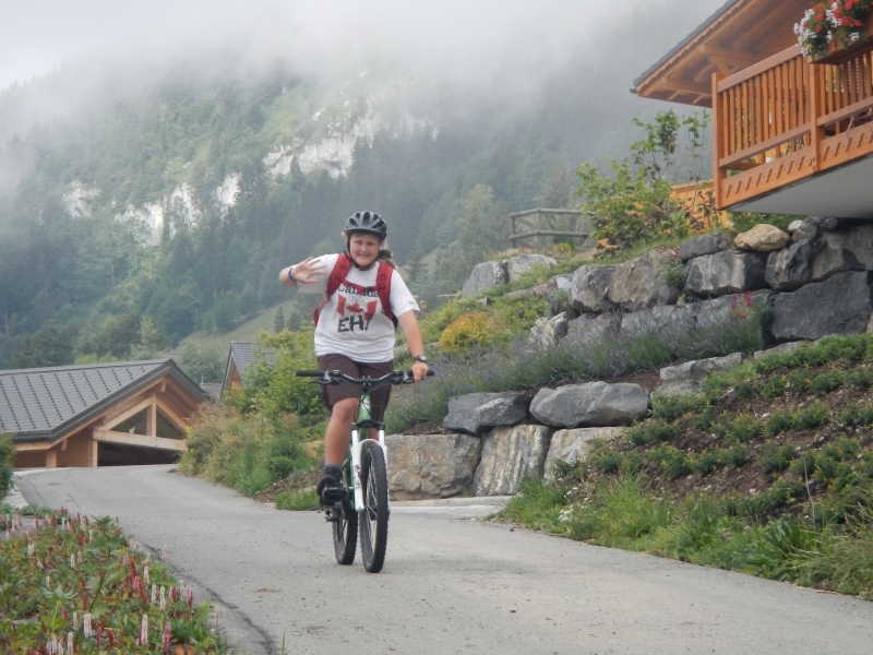 Village Camps International Summer Camp Leysin, Switzerland 2026-07-18 https://www.villagecamps.com/journals_admin/images/594-8-DSCN0208.jpg
