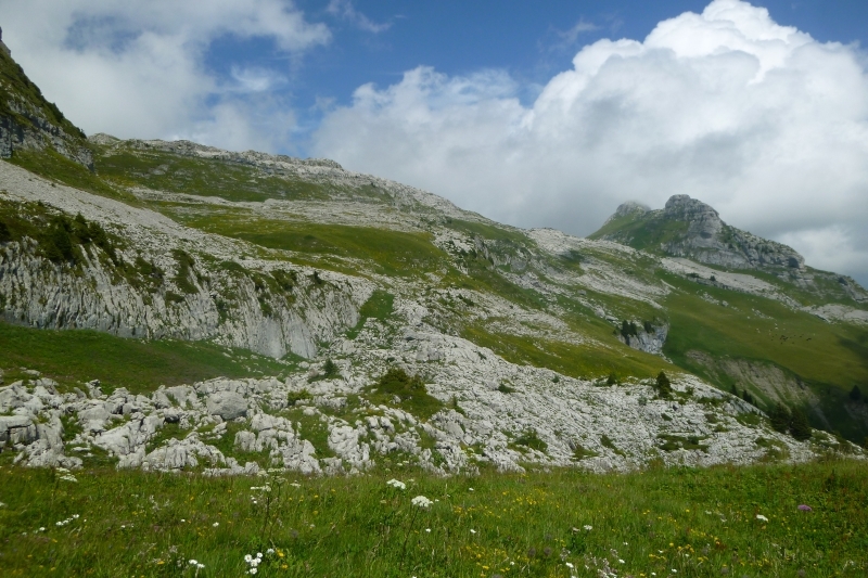 Village Camps International Summer Camp Leysin, Switzerland 2025-08-09 https://www.villagecamps.com/journals_admin/images/595-16-P1030262.jpg