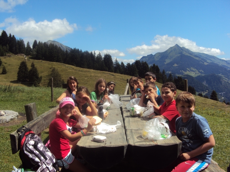 Village Camps International Summer Camp Leysin, Switzerland 2025-08-09 https://www.villagecamps.com/journals_admin/images/596-16-DSC04603.jpg