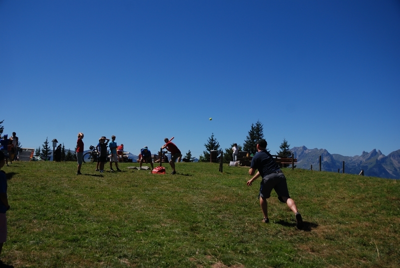 Village Camps International Summer Camp Leysin, Switzerland 2026-08-15 https://www.villagecamps.com/journals_admin/images/619-34-DSC_9668.jpg
